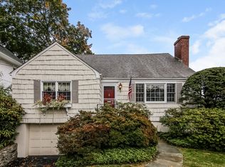 11 Gerlach Pl, Larchmont, NY 10538