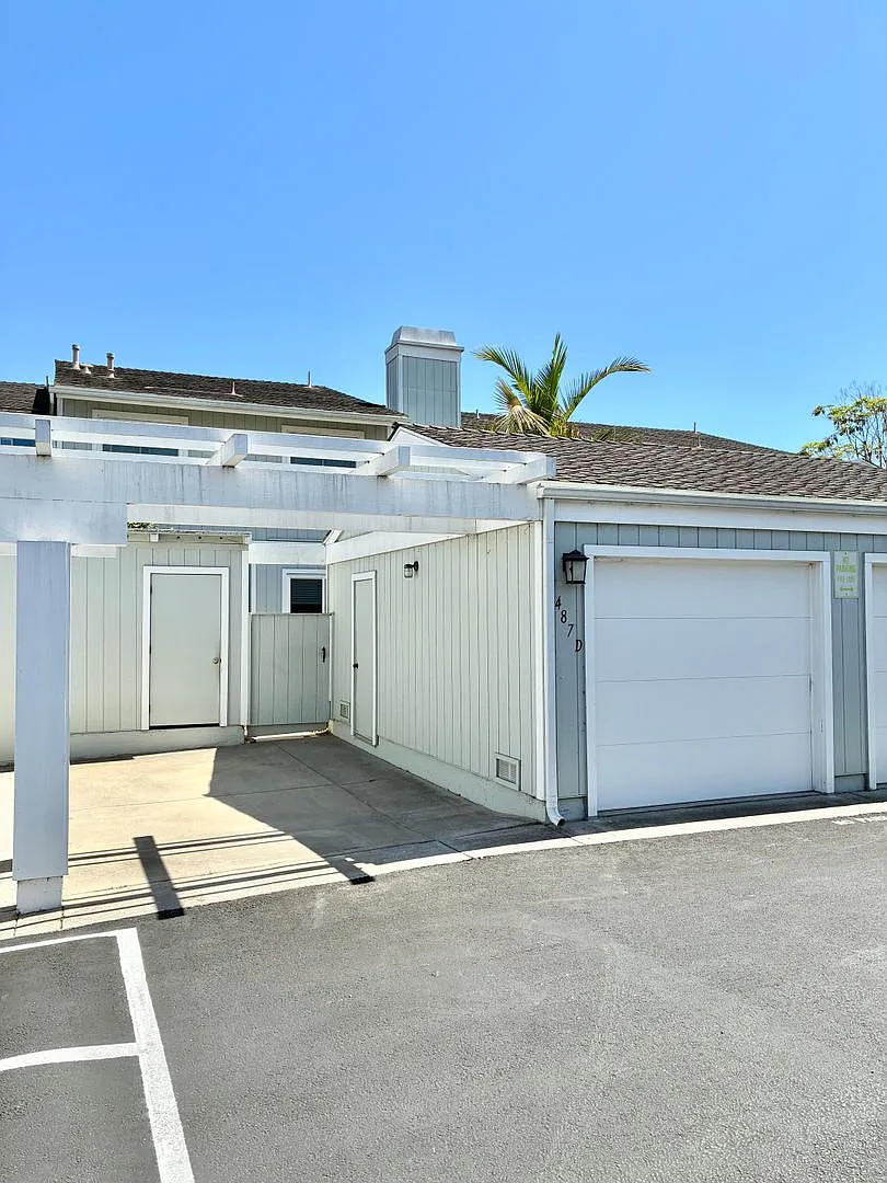 Goleta Townhouse Available Now! — Photo 1