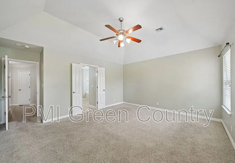 7305 E Indianola St — Photo 29