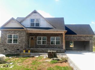 1020 Corey Dr, Lewisburg, TN 37091