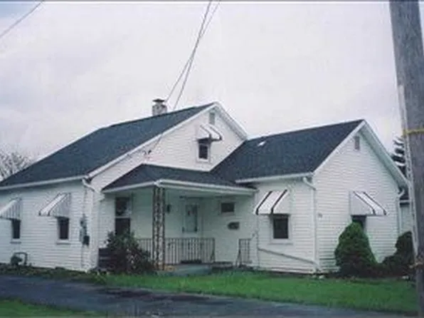 526 Clinton Ct, Findlay, OH 45840