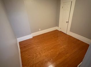 64 Beacon St, Chelsea, MA 02150