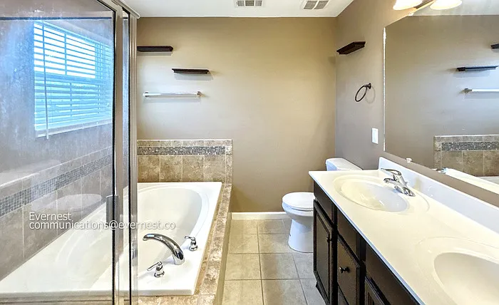1054 Countess Ln — Photo 11