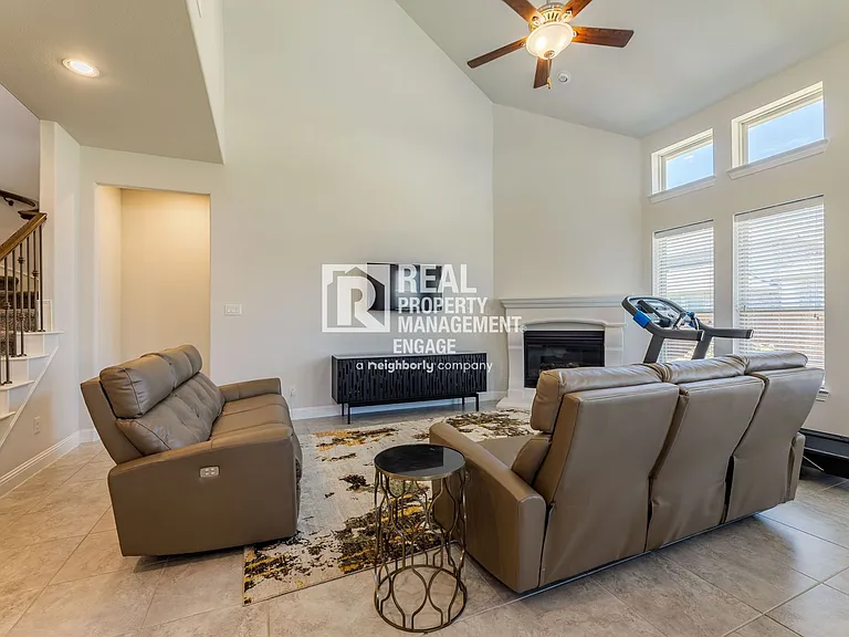 7757 Cooke Dr — Photo 23