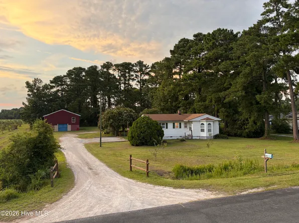 201 Blueberry Lane, New Bern, NC 28560