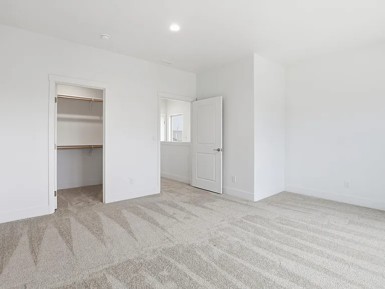 631 N Creative Way — Photo 10