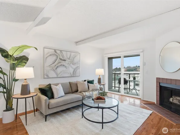 2034 14th Ave W #302, Seattle, WA 98119