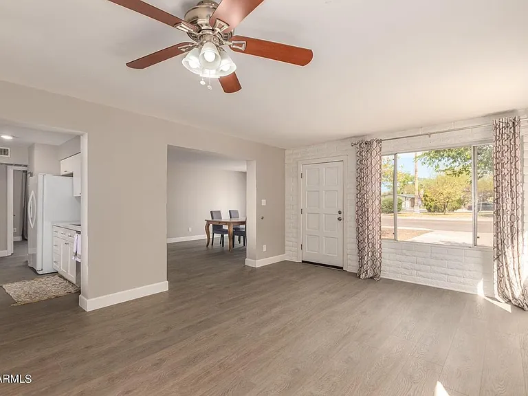 1973 E Alameda Dr — Photo 5