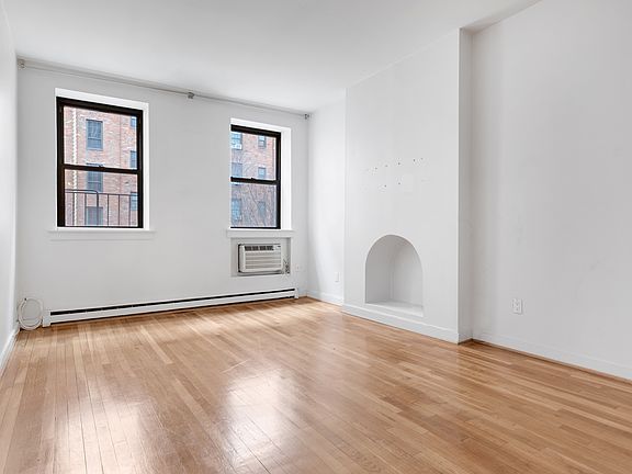 3rd image of 425 W 24th St APT 4C