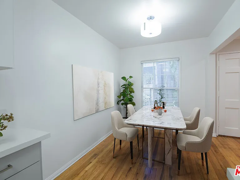 8563 Holloway Dr #3/4 — Photo 4
