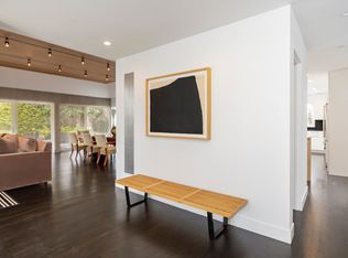 1 Reed Pond Ct, Water Mill, NY 11976