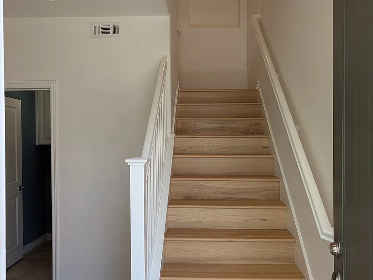19335 Laroda Ln — Photo 3