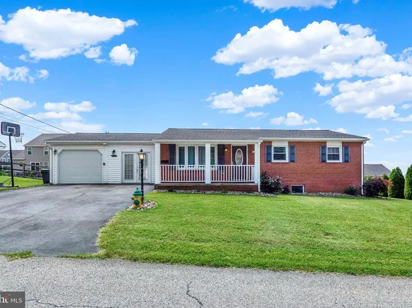 204 Young Ave, Boonsboro, MD 21713