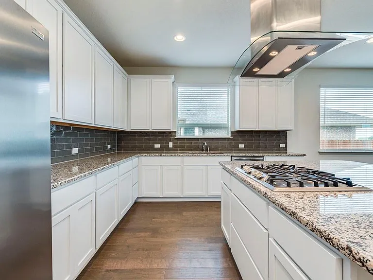 16445 Marcello Dr — Photo 4