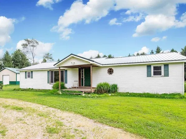 22515 Mount Zion St, Cassopolis, MI 49031
