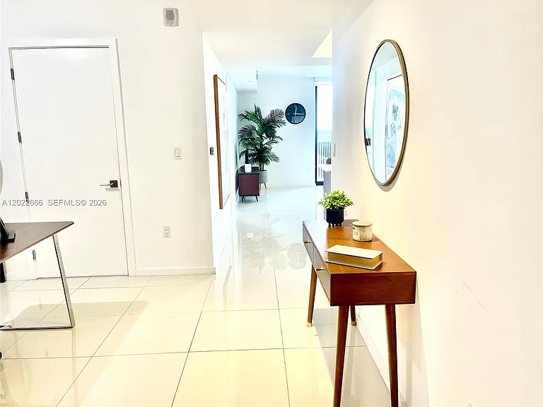 5252 NW 85th Ave #406 — Photo 4