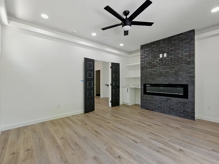 3299 Sims St — Photo 11