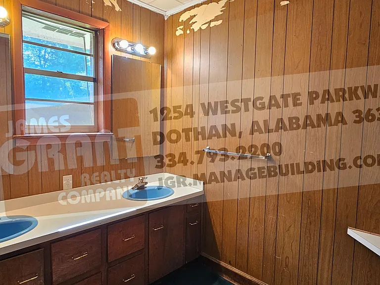 1000 E Lafayette St — Photo 35