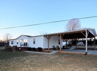 271 Bruce Farm Rd, Statesville, NC 28625