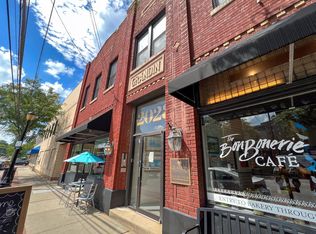 2028 Madison Rd, Cincinnati, OH 45208