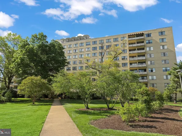 6621 Wakefield Dr APT 803, Alexandria, VA 22307