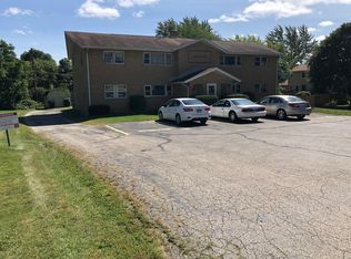 4305 Sioux Ln, McHenry, IL 60050