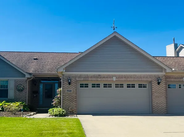 17029 Pintail Dr, Brownstown, MI 48173