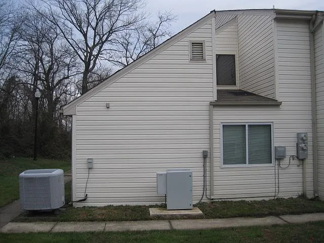 1004 Crimson Tree Way #A — Photo 3