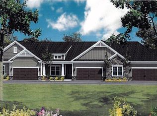 1373 Creeks Edge Dr, Webster, NY 14580