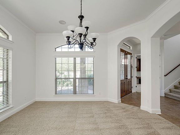 5th image of 15633 Interlachen Dr