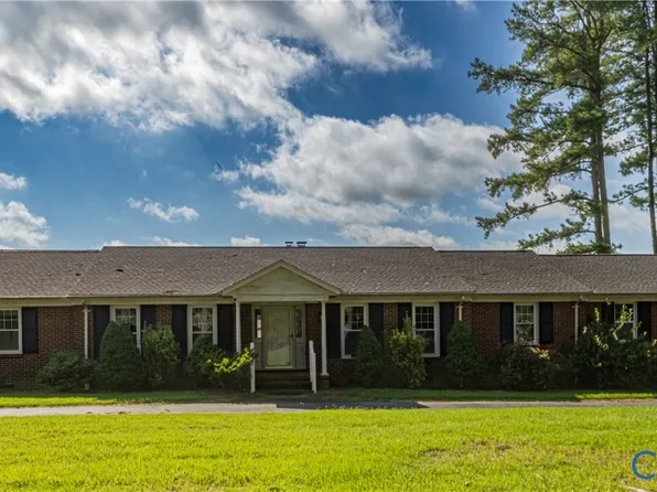 309 Old Plank Rd, Kenbridge, VA 23944