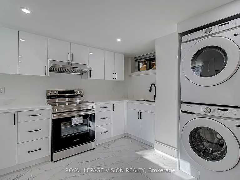 22 Anson Ave — Photo 8