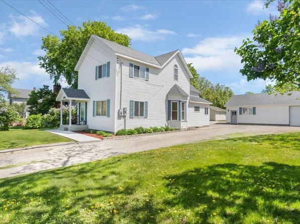 226 7th Ave N, Waite Park, MN 56387