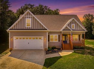 63 Pace Rd, Toccoa, GA 30577