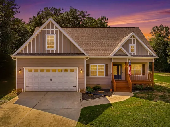 63 Pace Rd, Toccoa, GA 30577