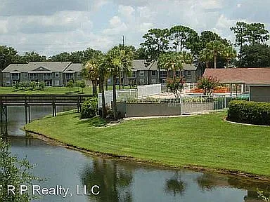 124 Reserve Cir #208 — Photo 29