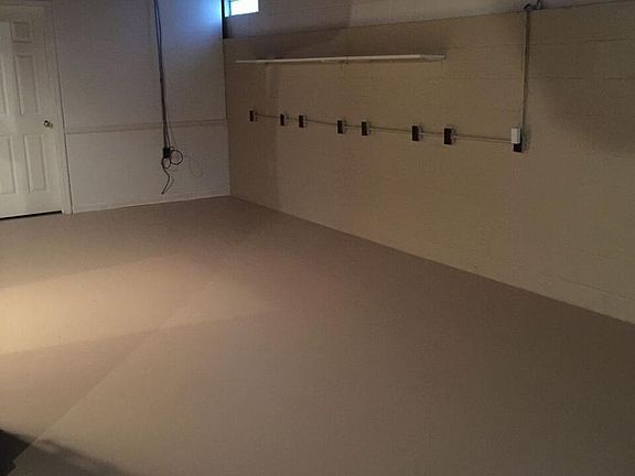 5th image of 5646 Lori Dr