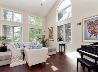 5 Sycamore Way, Warren, NJ 07059