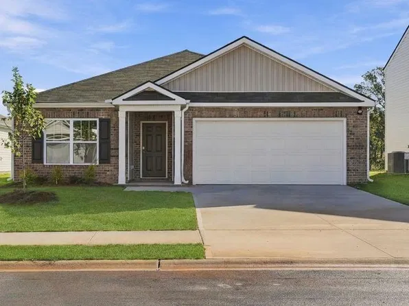 593 Sunfire St, Woodruff, SC 29388
