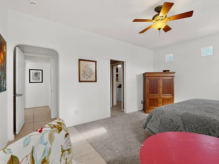 226 Sierra Pl NE — Photo 19