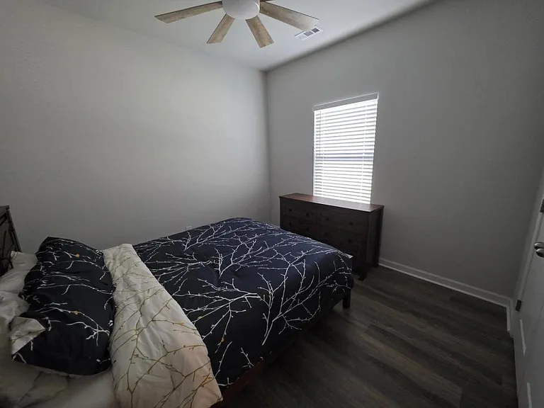 352 Castlepath Dr SW — Photo 25