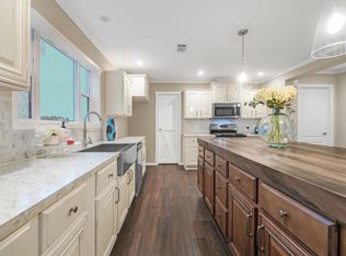 1309 Barrymore Blvd, Baytown, TX 77520