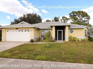 2831 57th Dr E, Bradenton, FL 34203