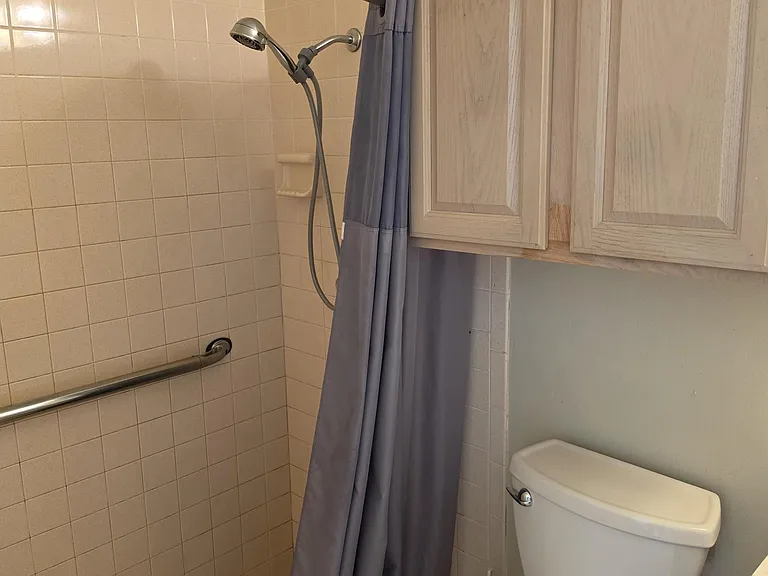 1531 Lake Clay Dr — Photo 17