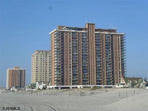 4800 Boardwalk #1902 Photo 1 4800 Boardwalk #1902 Photo 1