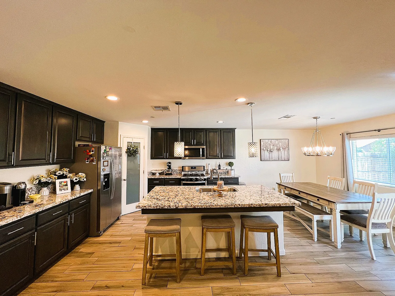 2331 Vineyard Court - 1 — Photo 3