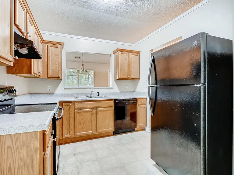 5530 Union Pointe Pl — Photo 15