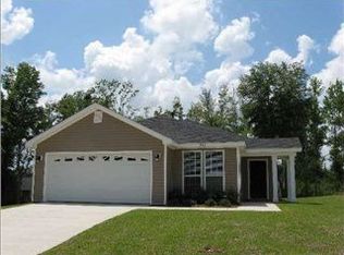 912 Parliament Ct, Mobile, AL 36695