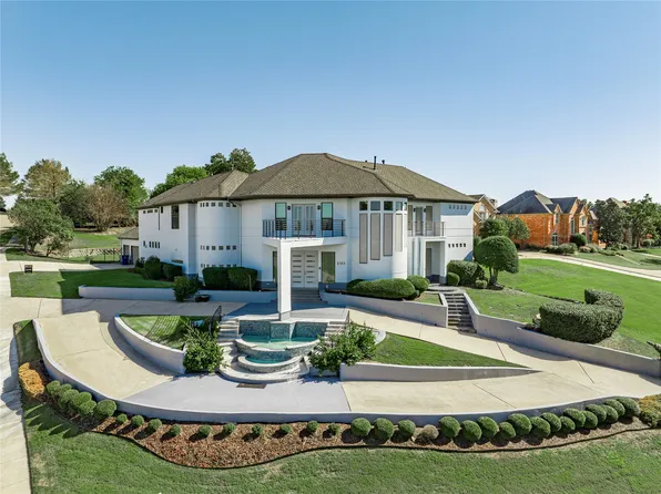 2313 Versailles Ct, Heath, TX 75032