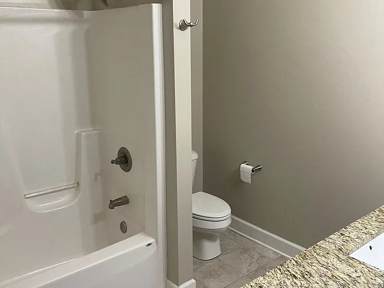 92 Cobblestone Ln — Photo 11